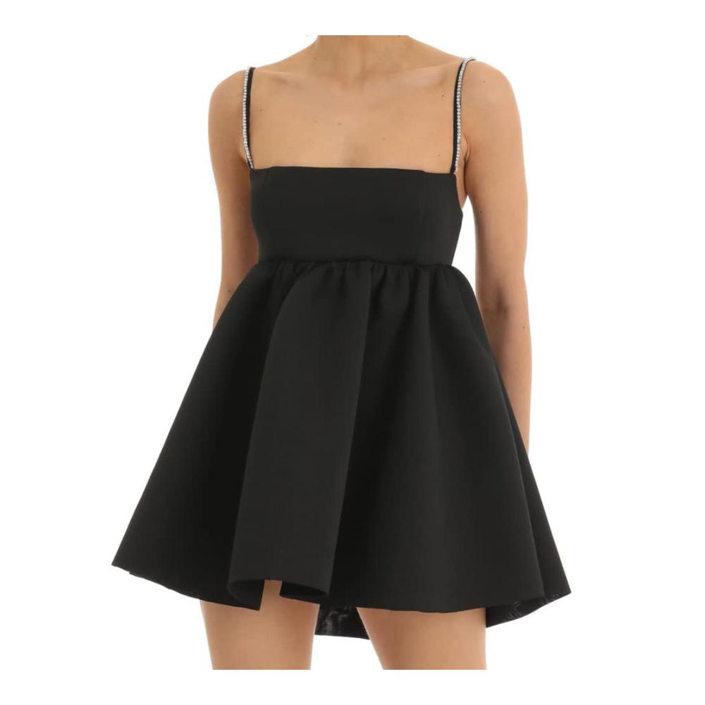 I Schwarzes Puffkleid