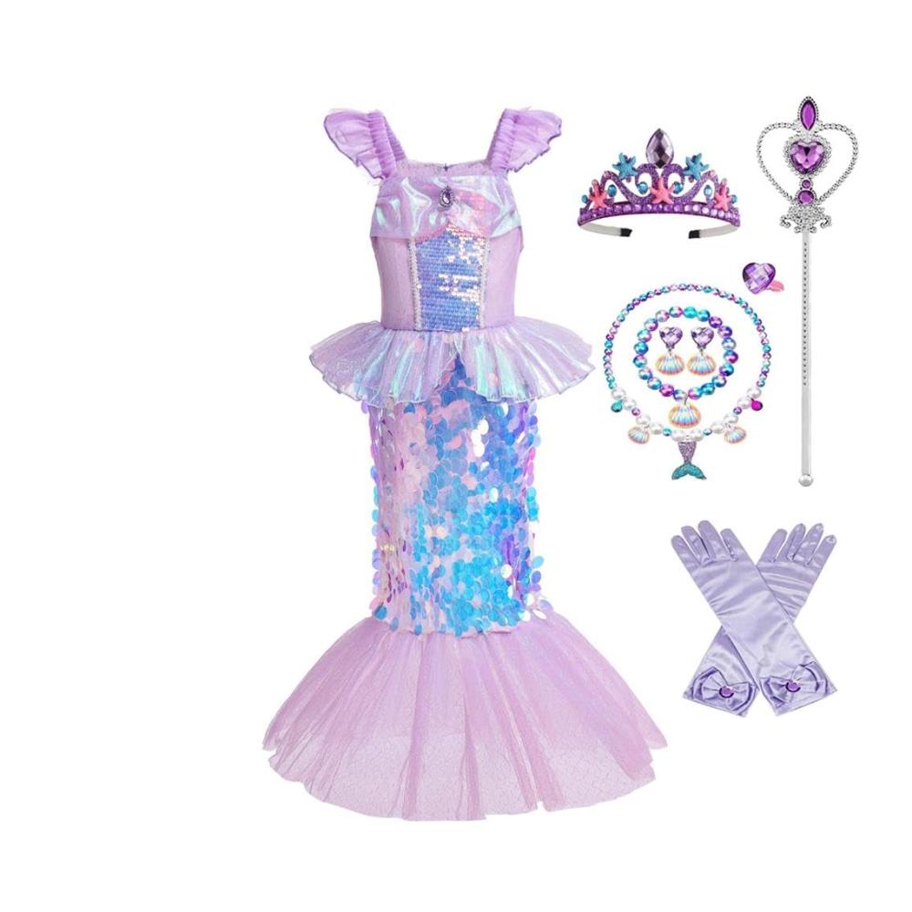 Kleid mit Accessoires